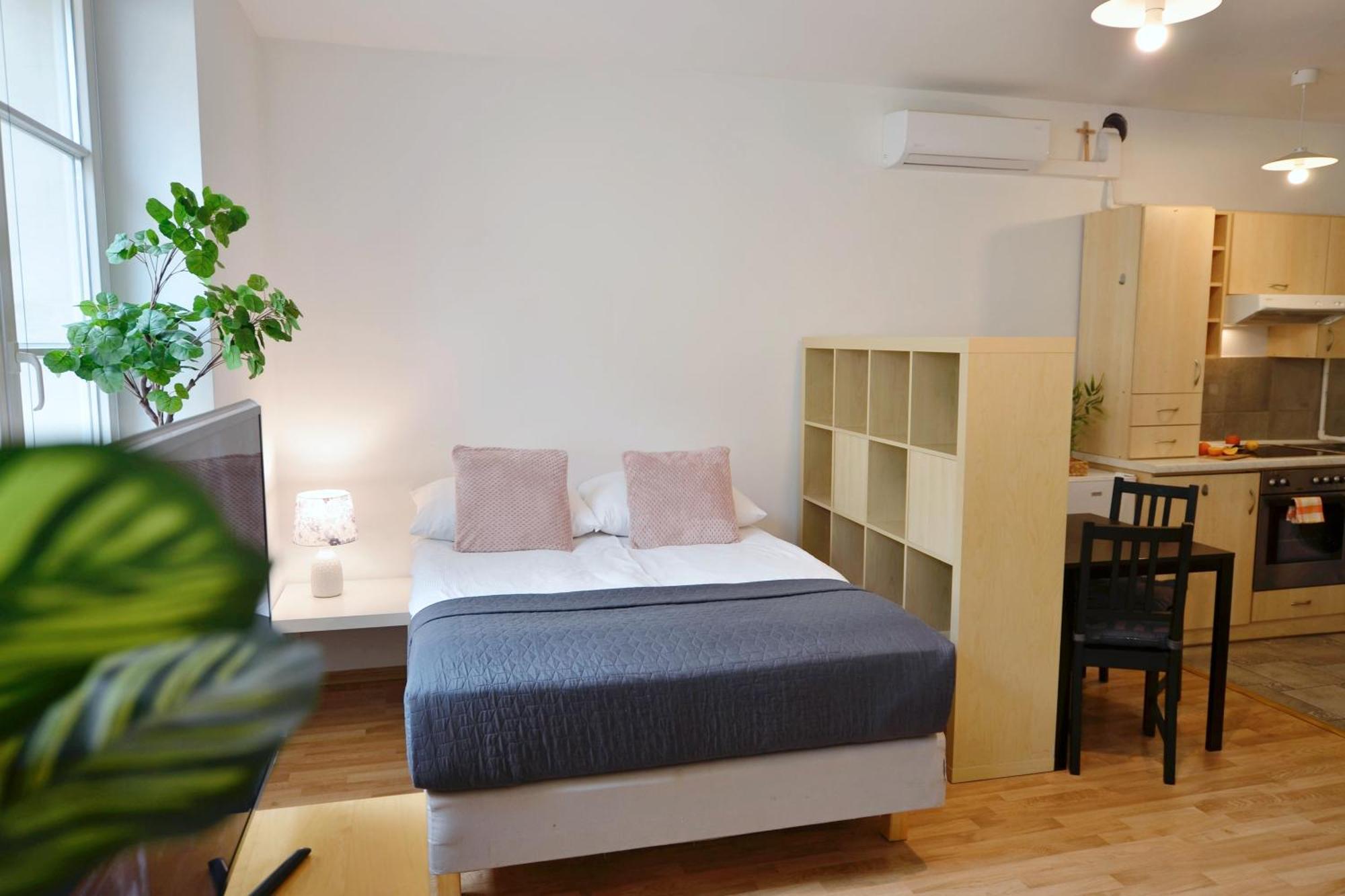 P&J Apartments Florianska Krakow Luaran gambar